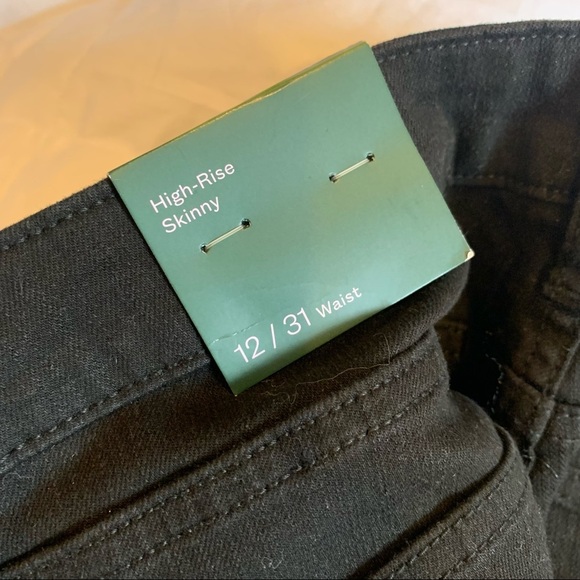 Wild fable high rise skinny distressed jeans size 12 black new - Picture 2 of 5